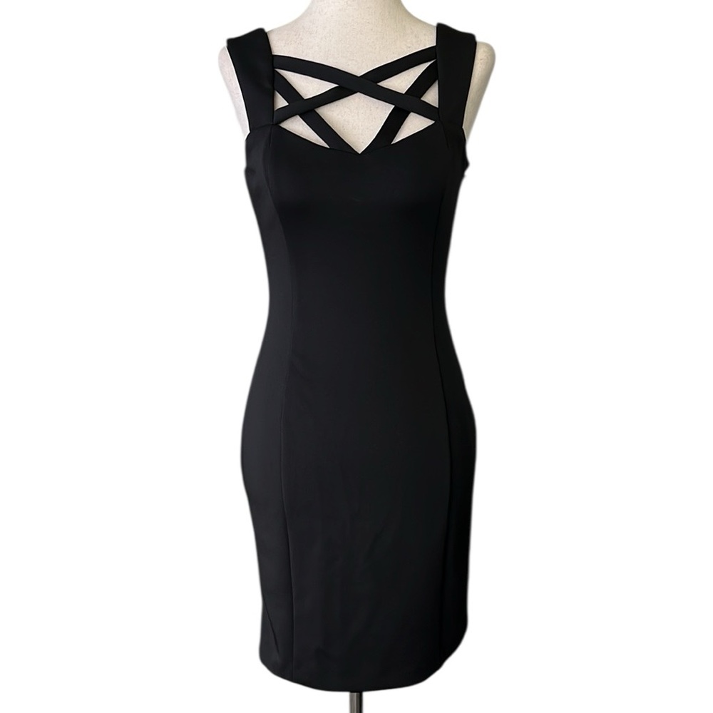 Guess Bodycon Criss Cross Sleeveless Dress - Picture 10 of 10